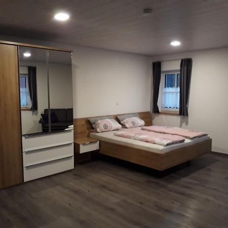 Schoppenstube May Weigenheim Экстерьер фото
